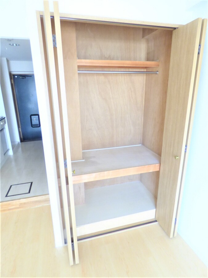 物件内観写真10　(クローゼット)