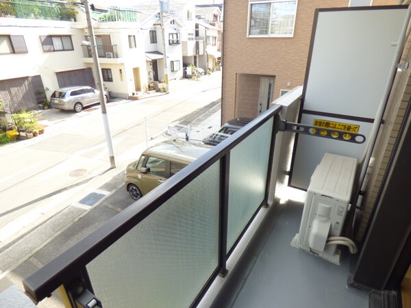 バルコニー・ベランダ(南東向きバルコニーで日当たり良好)