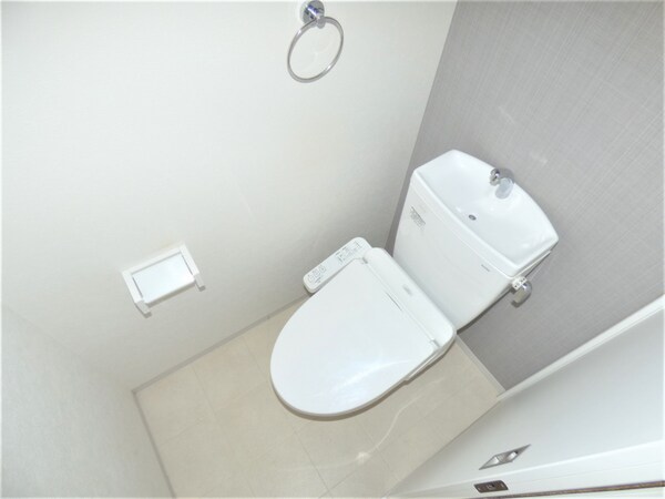 トイレ(ウォシュレット付トイレ)