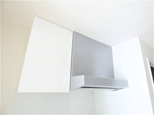 キッチン(レンジフード＆キッチン収納)