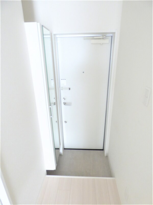 玄関(玄関ダブルロック)