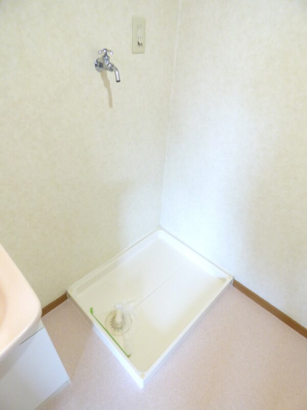 設備(室内洗濯機置場)