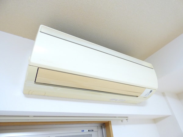 設備(エアコン)