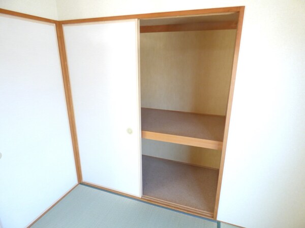 収納(押入)