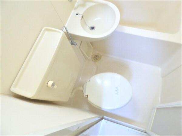 トイレ(清潔感のあるトイレ)