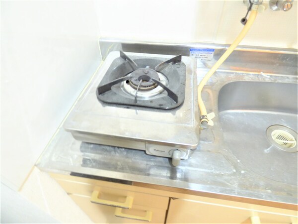 設備(ガスコンロ付)