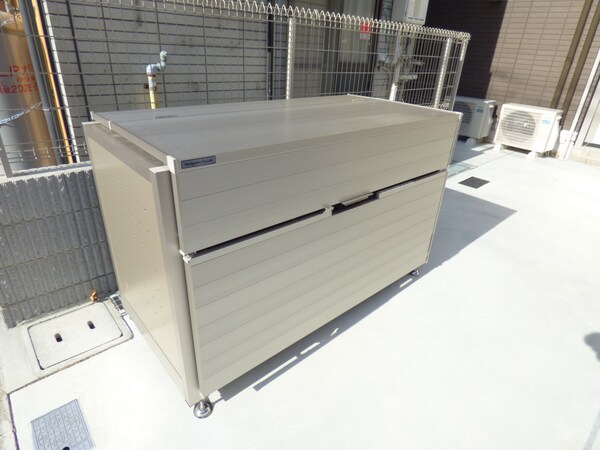 共用部(敷地内ゴミステーション完備)