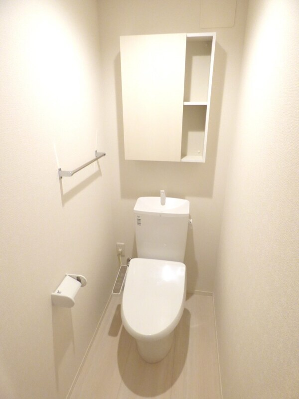 トイレ(ウォシュレット付トイレ)