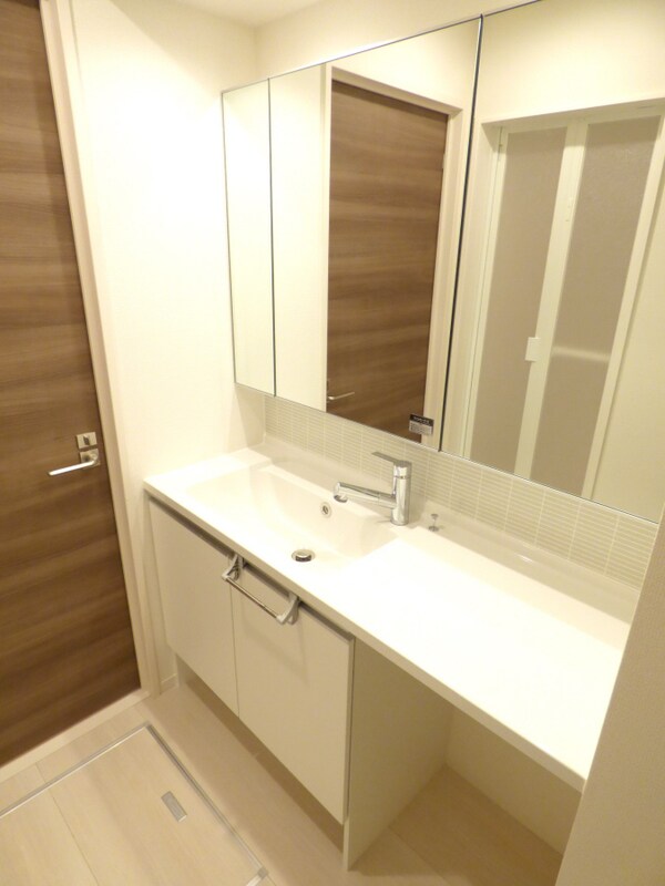 洗面所(オシャレな洗面台)