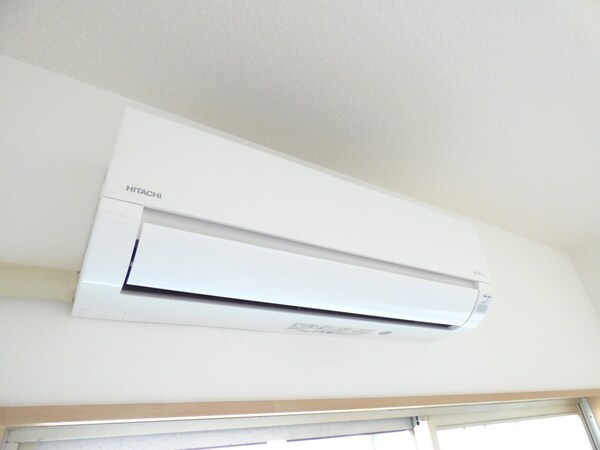 設備(エアコン１基付)