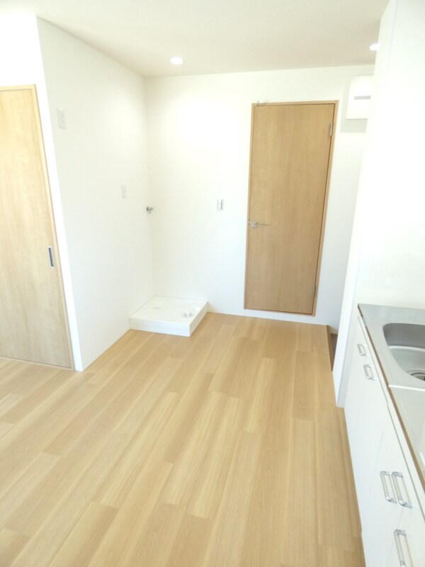 リビング(キレイなフローリング)