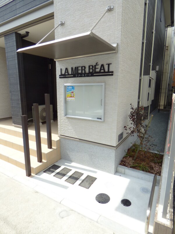 エントランス(駐輪場)