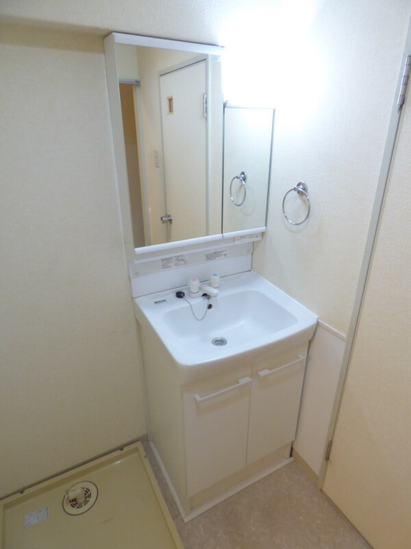 洗面所(キレイな洗面台)