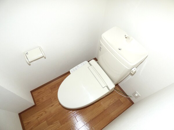 トイレ(ウォシュレット付トイレ)