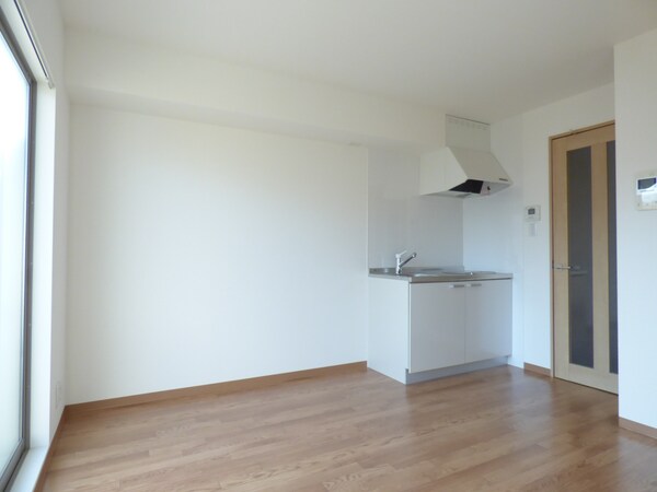 居室(キレイな洋室)