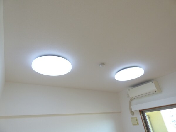 設備(全室リモコン照明付（残置物）)