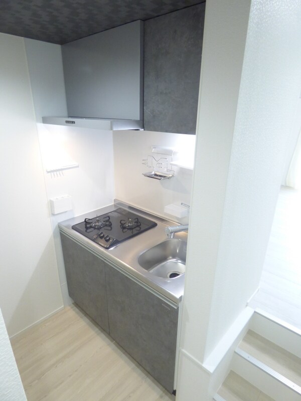 キッチン(マグピタボード付２口ガスキッチン)