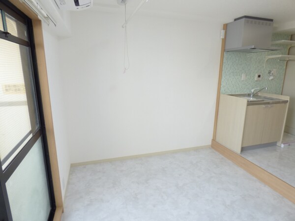 その他部屋・スペース(オシャレな床材の洋室)