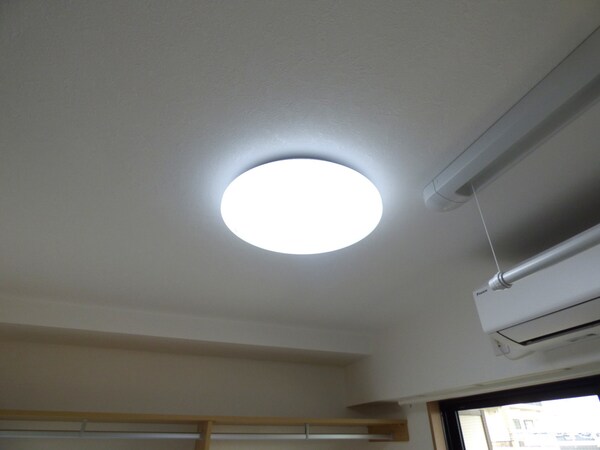 設備(リモコン照明付)