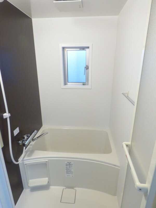 バス／シャワールーム等(浴室入替済み)