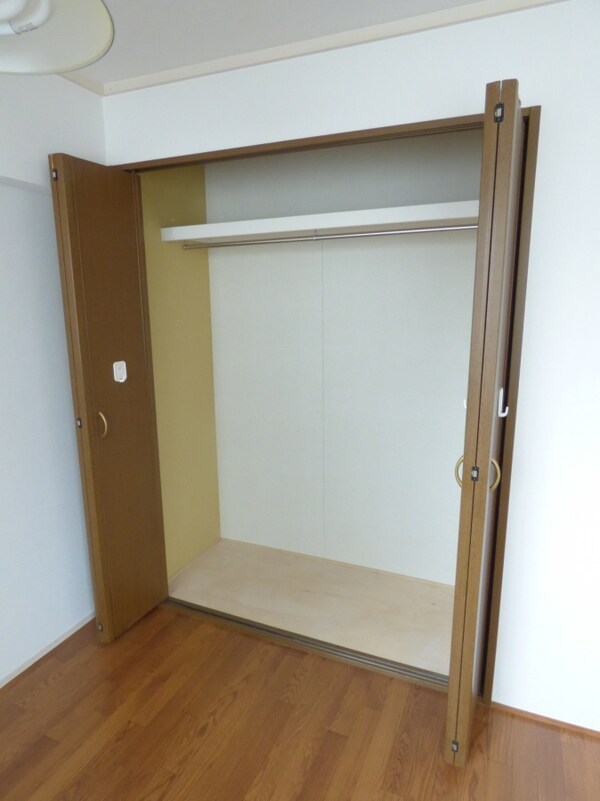 収納(クローゼット)