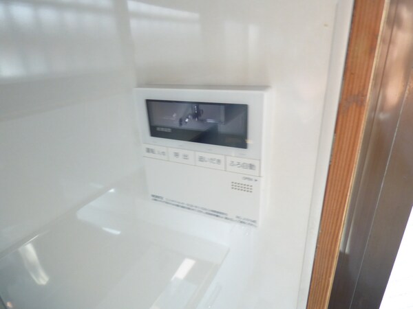 設備(給湯器リモコン)