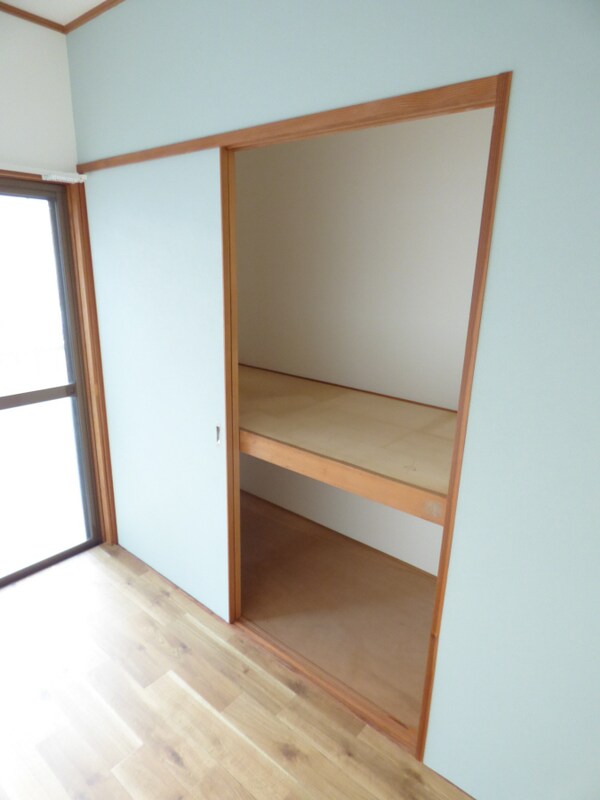 収納(広々とした物入)