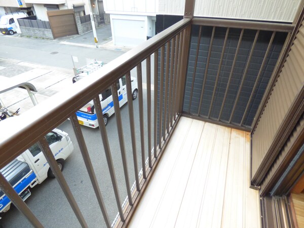 バルコニー・ベランダ(南西向きバルコニーで日当たり良好)