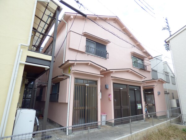 外観(ワンフロア２戸で全室角部屋)