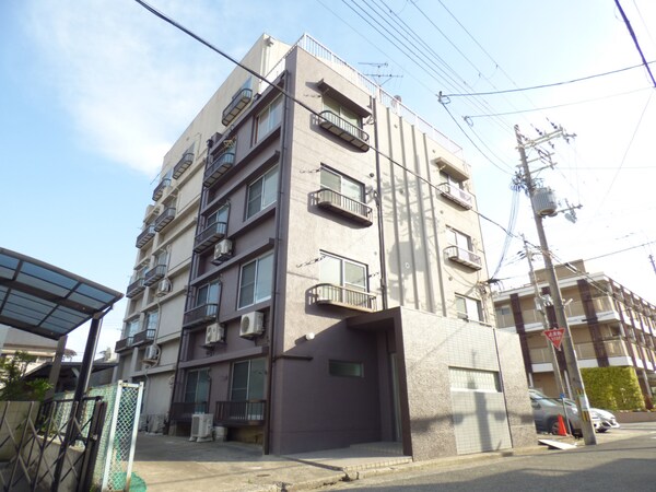 外観(須磨海浜公園駅近くのリニューアルマンション)