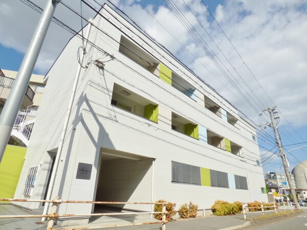 外観(築浅デザイナーズマンション)