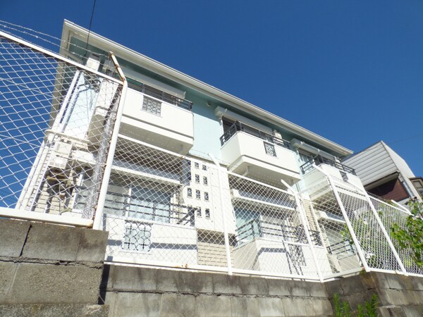 外観(女子学生専用マンション)