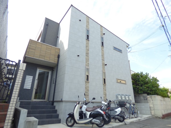 外観(オシャレな築浅１ＤＫ)