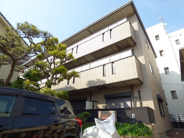 外観(大手会社施工の築浅マンション)