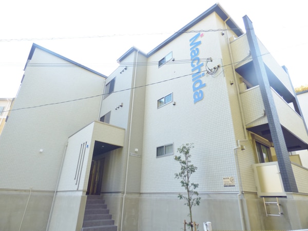 外観(関電ＳＯＳ採用のセキュリティシステム導入の築浅マンション)