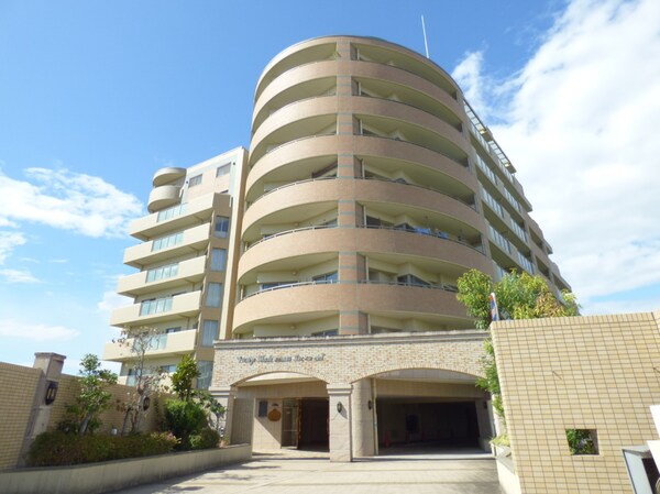 外観(平成１５年築のキレイな分譲マンション)