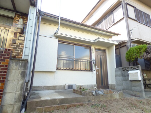 外観(珍しい平屋一戸建て)