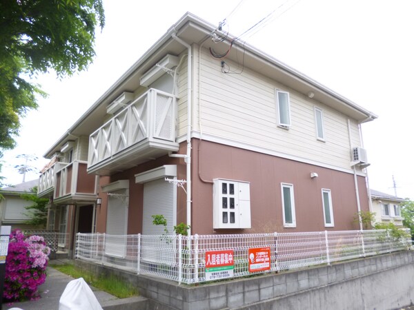 外観(ワンフロア２戸で全室角部屋)