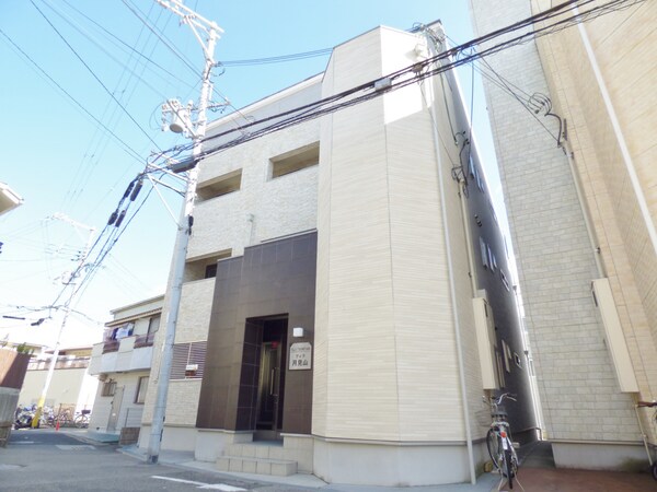 外観(駅近のキレイな築浅マンション)