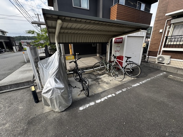 敷地内／建物