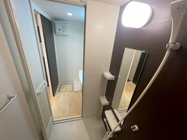 バス／シャワールーム等