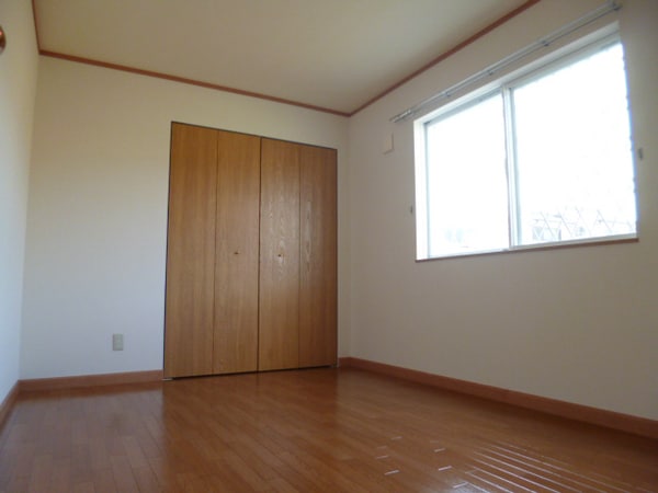 内装(内装　キレイにリフォーム済みです♪)