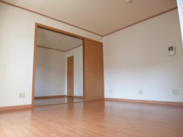 内装(日当たり良好ですよ(*＾_＾*))