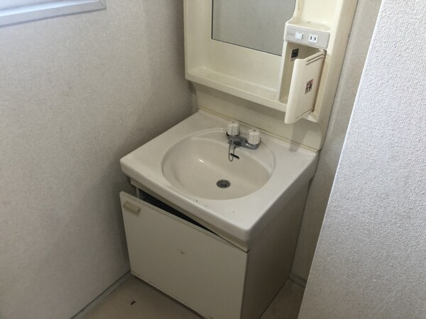 洗面所