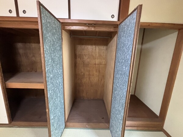 収納