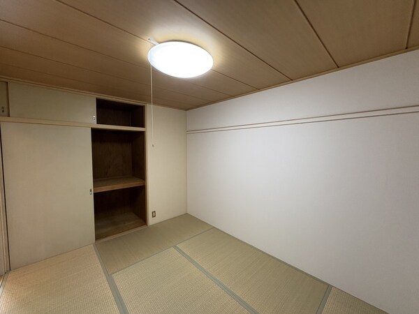 寝室