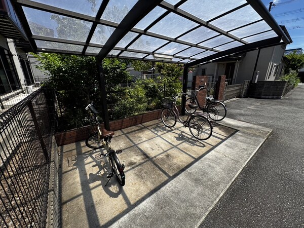 敷地内／建物