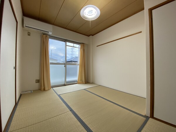 寝室