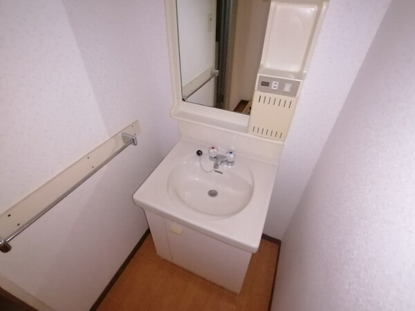 洗面所