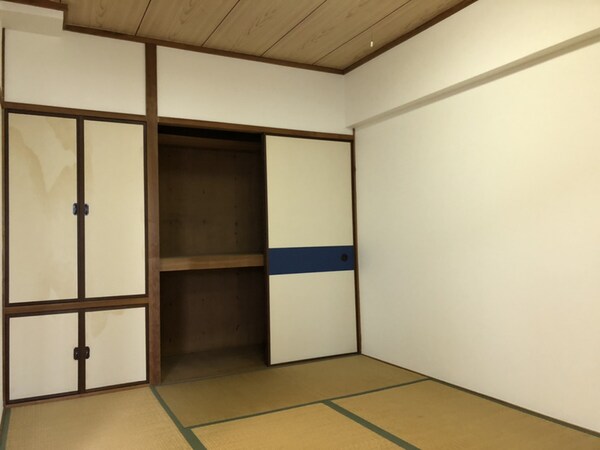 寝室